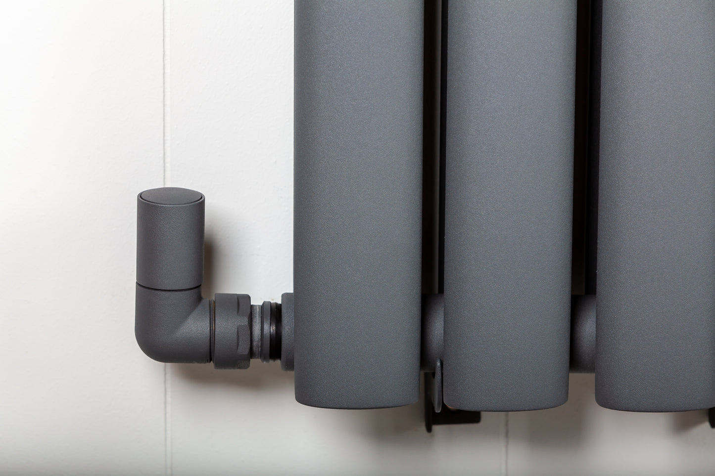 Designer Matt Anthracite Corner Angled Radiator Valves 15mm Pair Towel Rail Valve TC-RVCA