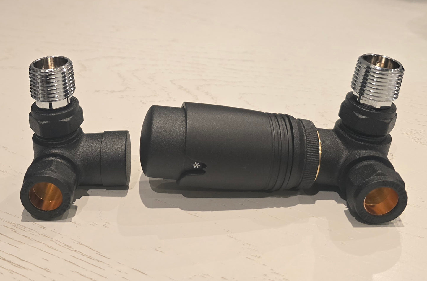 Matt Black Corner TRV Thermostatic Radiator Valves Angled Pair 15mm x 1/2" TC-TRVCB